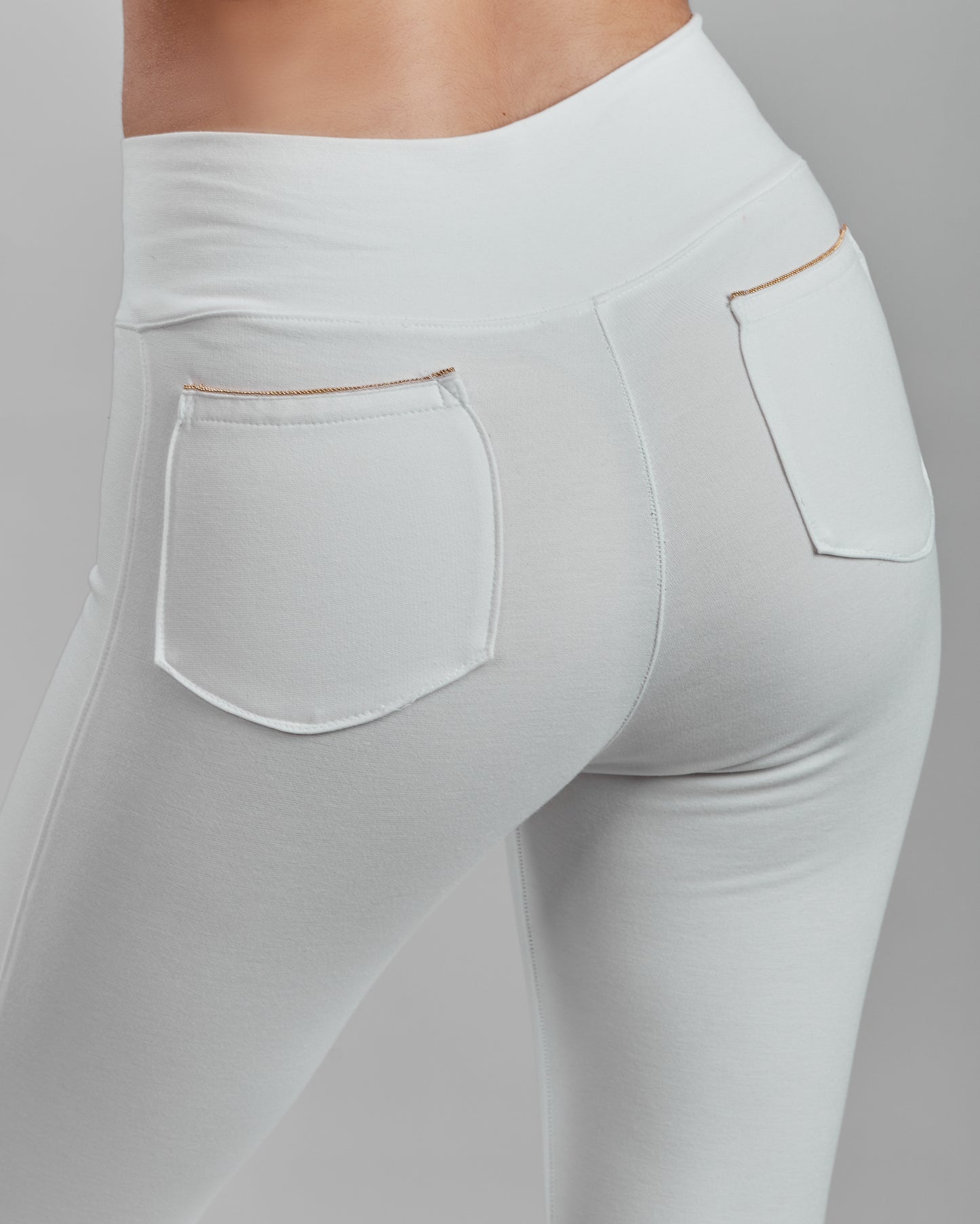 Pocket Leggings with Chainé Trim