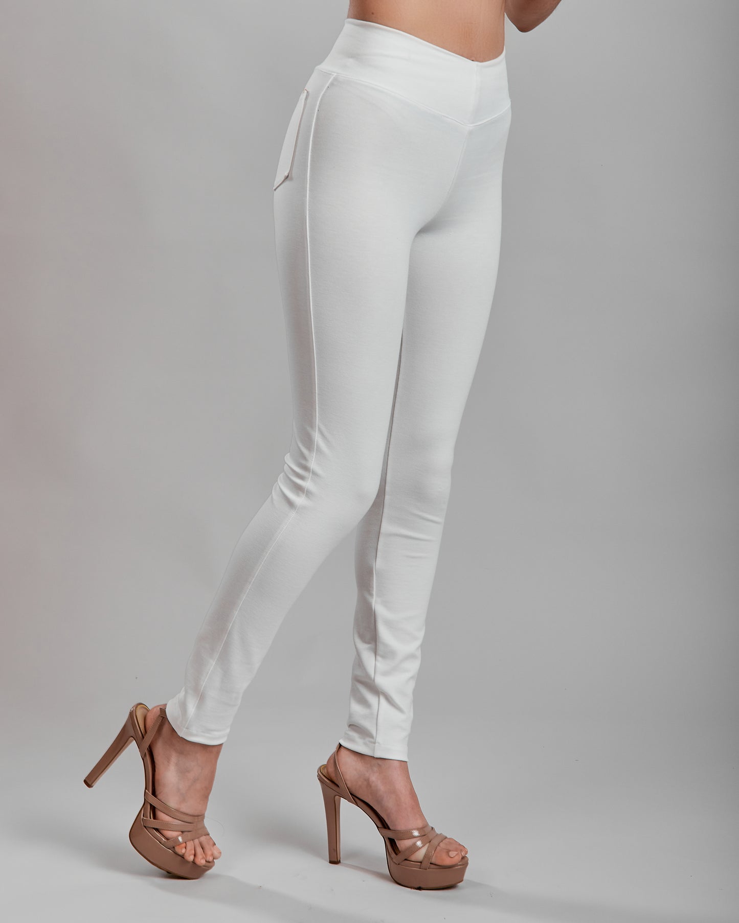 Pocket Leggings with Chainé Trim